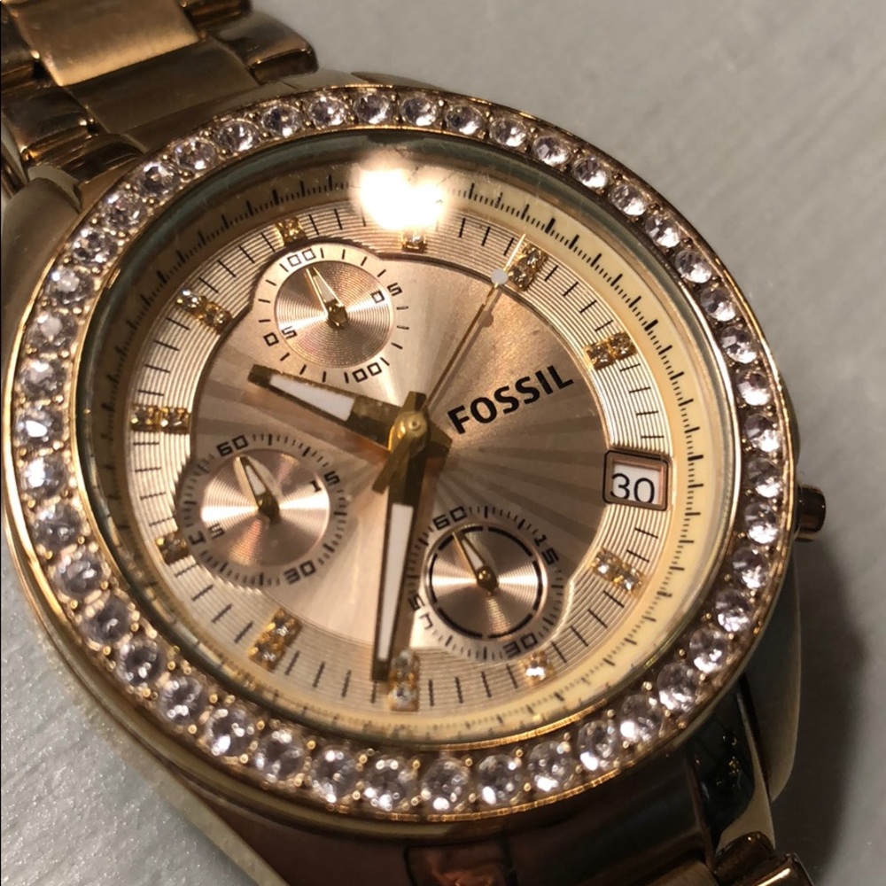 Fossil Gold Watch - Picture 2 of 2